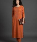 everyday classic women ethnic motifs embroidered regular beads and stones kurta with trousers