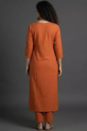 everyday classic women ethnic motifs embroidered regular beads and stones kurta with trousers