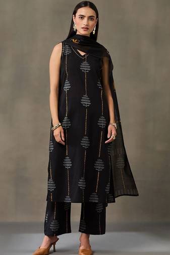 structured workwear women ethnic motifs printed regular cotton kurta with trousers & with dupatta