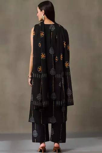 structured workwear women ethnic motifs printed regular cotton kurta with trousers & with dupatta