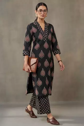 tailored women ethnic motifs printed regular cotton kurta with palazzos