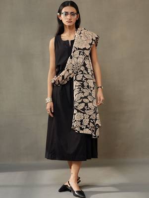 contemporary formal women floral regular cotton kurta with dupatta 2