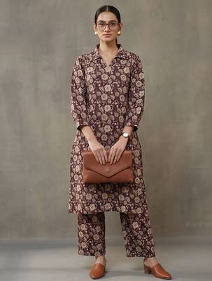 contemporary formal women floral printed regular cotton kurta with trousers 1