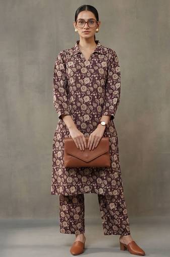 contemporary formal women floral printed regular cotton kurta with trousers