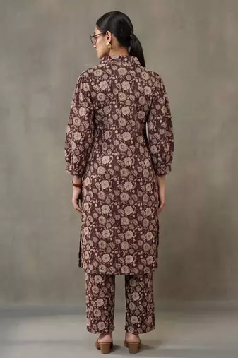 contemporary formal women floral printed regular cotton kurta with trousers