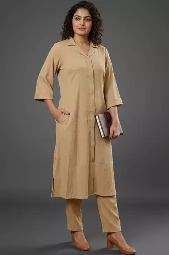 formal women regular silk crepe kurta with trousers