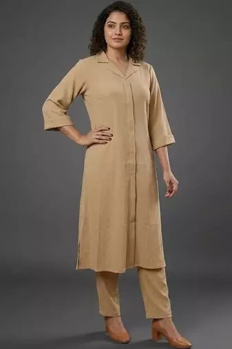 formal women regular silk crepe kurta with trousers