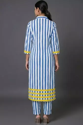 office-wear women printed regular kurta with trousers