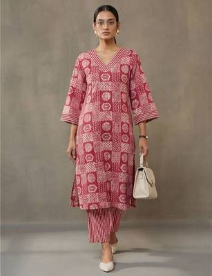 everyday classic women ethnic motifs printed regular cotton kurta with trousers 1