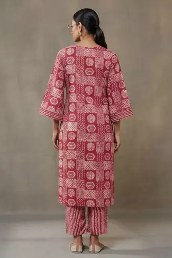 everyday classic women ethnic motifs printed regular cotton kurta with trousers