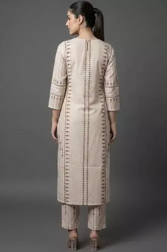 formal women printed regular chanderi silk kurta with trousers