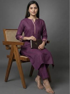 smart women ethnic motifs embroidered regular thread work kurta with trousers 5