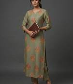 contemporary formal women ethnic motifs printed regular kurta with trousers