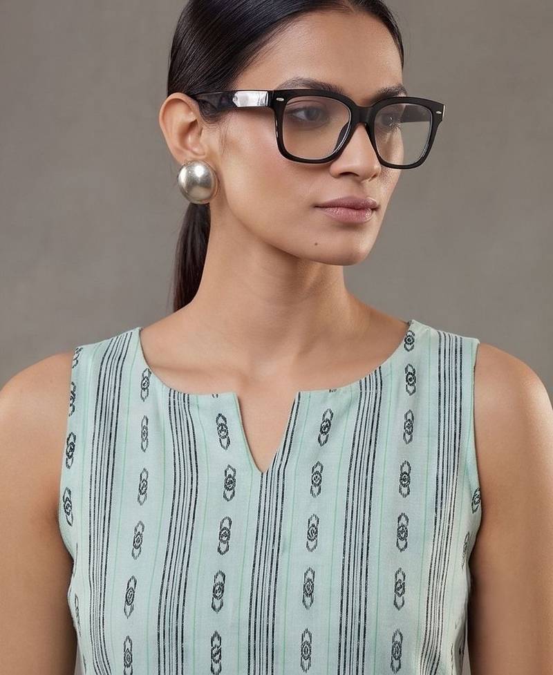 structured women printed regular cotton kurta with trousers & with dupatta