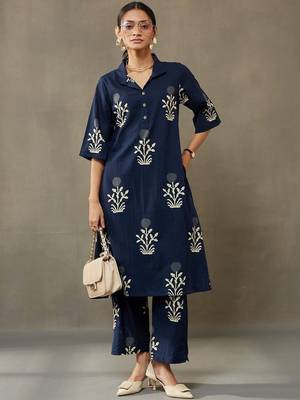 everyday classic women ethnic motifs printed regular cotton kurta with palazzos 1
