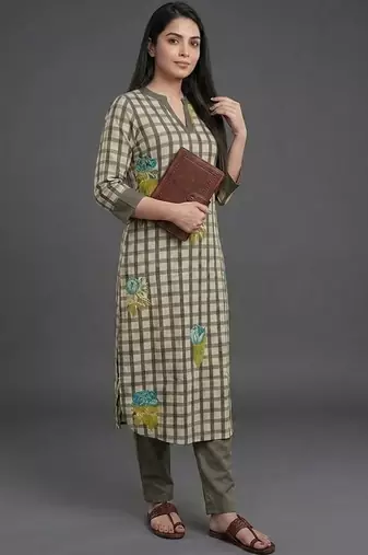 contemporary formal women printed regular kurta with trousers