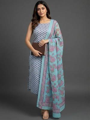 office-wear women ethnic motifs printed regular kurta with trousers & with dupatta 1