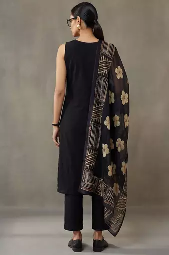 everyday classic women ethnic motifs regular cotton kurta with trousers & with dupatta