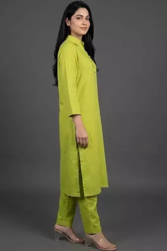 tailored women regular kurta with trousers