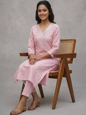 daily wear printed cotton ethnic motifs printed regular sequinned kurta with trousers 2