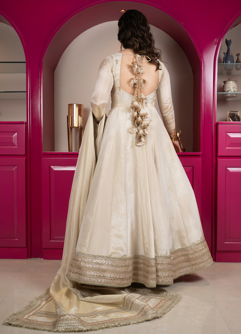 Royal ivory cosmo anarkali