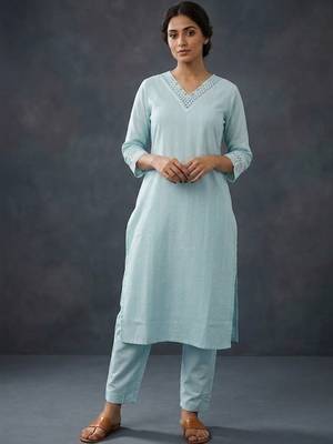 smart regular thread work kurta with trousers 1