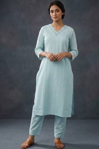 smart regular thread work kurta with trousers