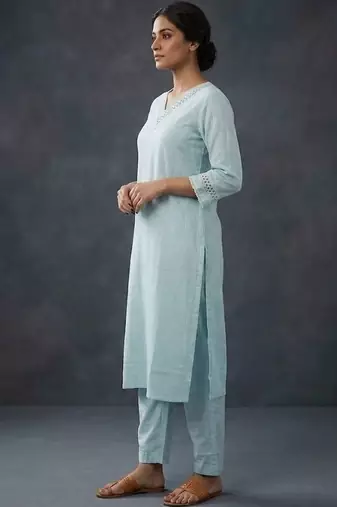 smart regular thread work kurta with trousers
