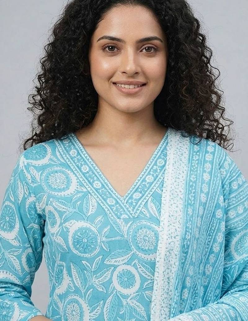 easy-moving ethnic motifs printed regular sequinned kurta with trousers & with dupatta