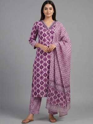 smart printed ethnic motifs printed regular cotton kurta with trousers & with dupatta 1