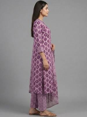 smart printed ethnic motifs printed regular cotton kurta with trousers & with dupatta 2