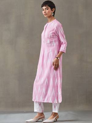 tailored women ethnic motifs printed regular cotton kurta with trousers & with dupatta 5