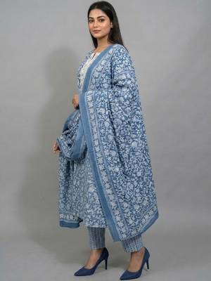 flare workwear ethnic motifs printed regular thread work kurta with trousers & with dupatta 2
