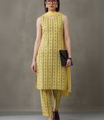 everyday classic women floral embroidered regular thread work cotton kurta with trousers & with dupatta