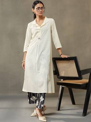 structured a-line floral regular thread work cotton kurta with palazzos 2