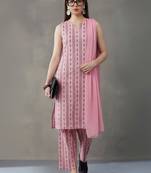 smart women floral embroidered regular thread work cotton kurta with trousers & with dupatta