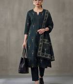 smart women floral printed regular cotton kurta with trousers & with dupatta