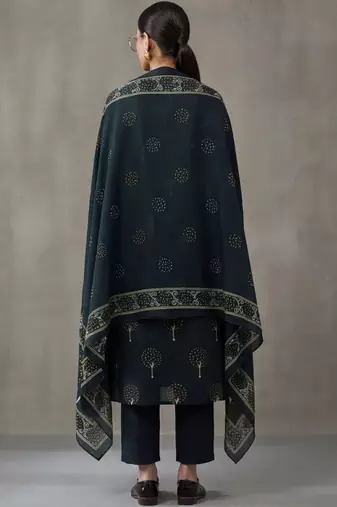 smart women floral printed regular cotton kurta with trousers & with dupatta