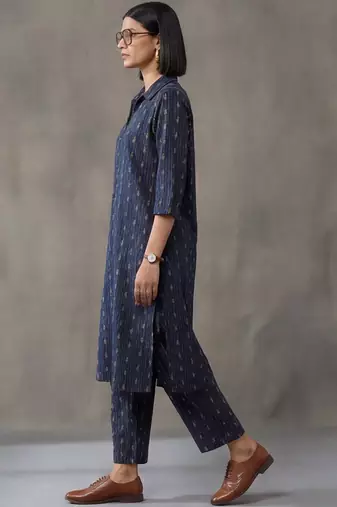 women floral embroidered regular mirror work cotton kurta with trousers