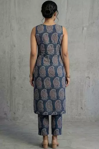everyday women paisley printed regular kurta with trousers
