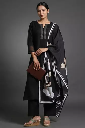 workwear women notch neck regular thread work kurta with trousers & with dupatta