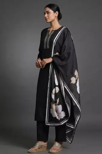 workwear women notch neck regular thread work kurta with trousers & with dupatta