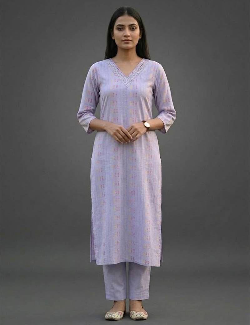classic women printed regular kurta with trousers