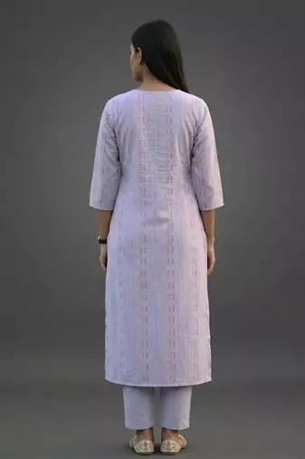 classic women printed regular kurta with trousers