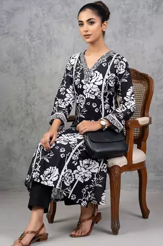 workwear women floral printed regular cotton kurta with trousers