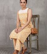 contemporary women floral printed regular kurta with palazzos