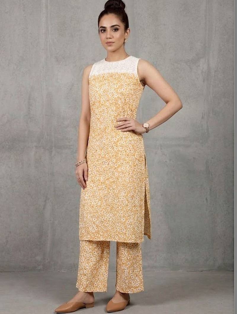 contemporary women floral printed regular kurta with palazzos