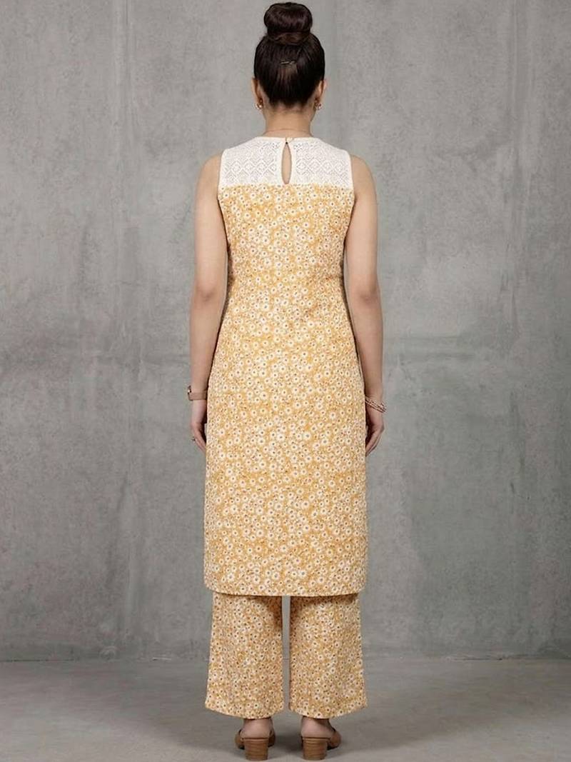 contemporary women floral printed regular kurta with palazzos