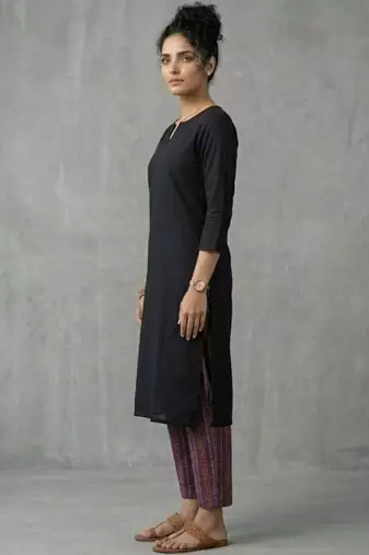 contemporary women regular thread work kurta with trousers