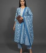 classic women floral printed regular kurta with trousers & with dupatta
